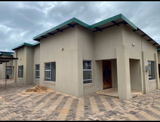3 BEDROOM PROPERTY TO RENT IN CHROOM PARK